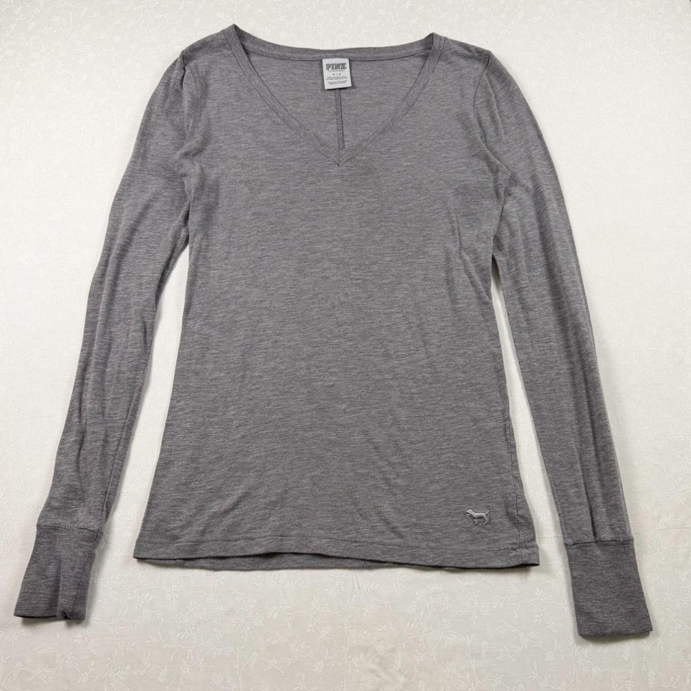 Victoria's Secret PINK Gray V-Neck Long Sleeve — Size S
